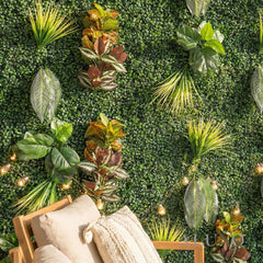 Meadow Wild Verde Artificial Green Wall Backdrop Panel 50cm x 50cm (Set of 4)