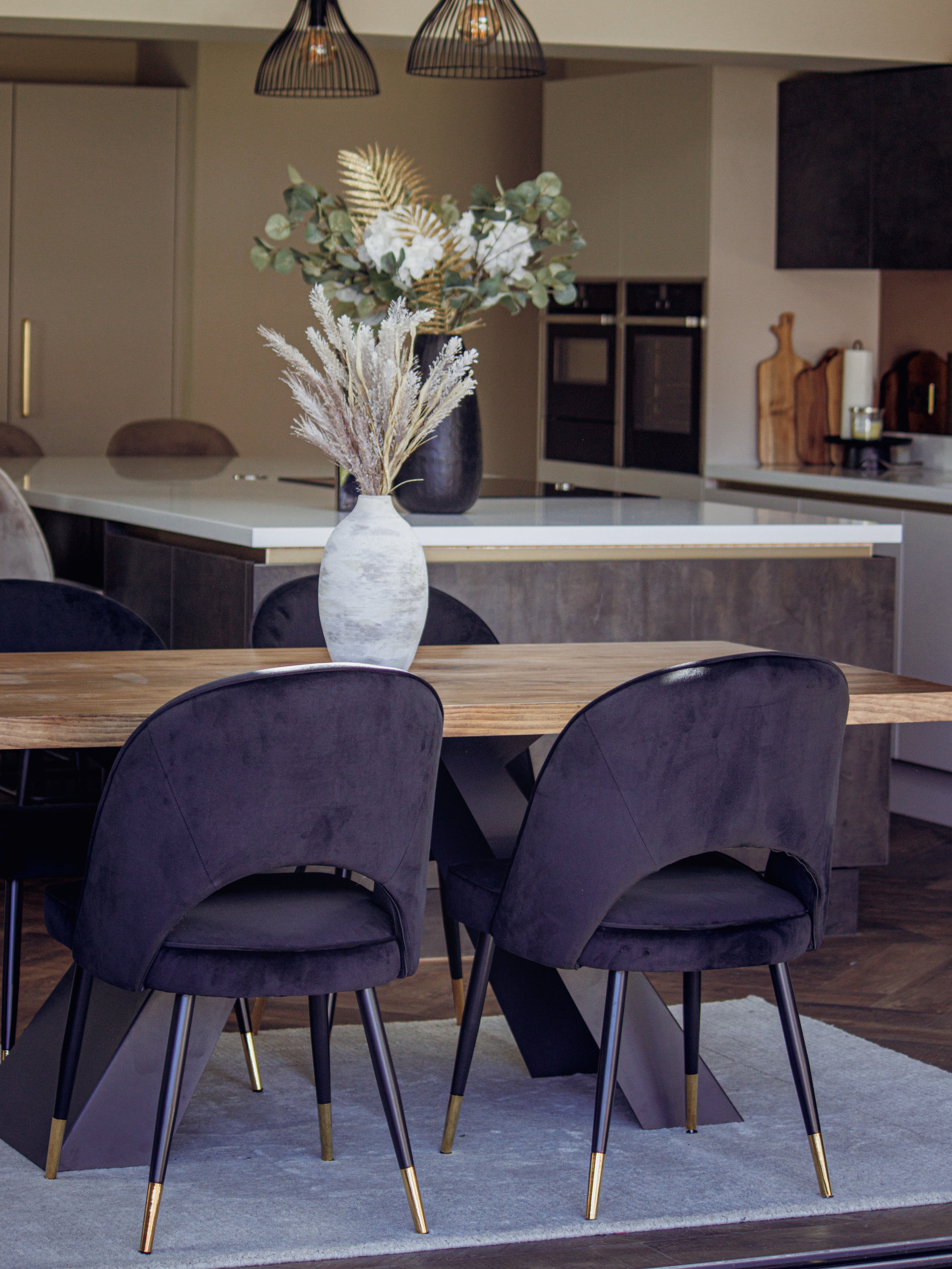 Bjorn Dining Chair in Black Velvet